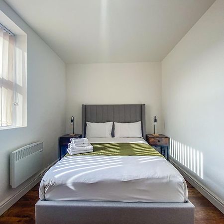 City Apartments By Elegance Living Peterborough Esterno foto