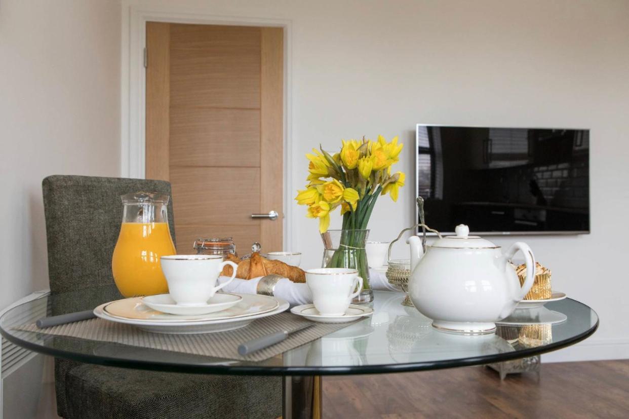 City Apartments By Elegance Living Peterborough Esterno foto