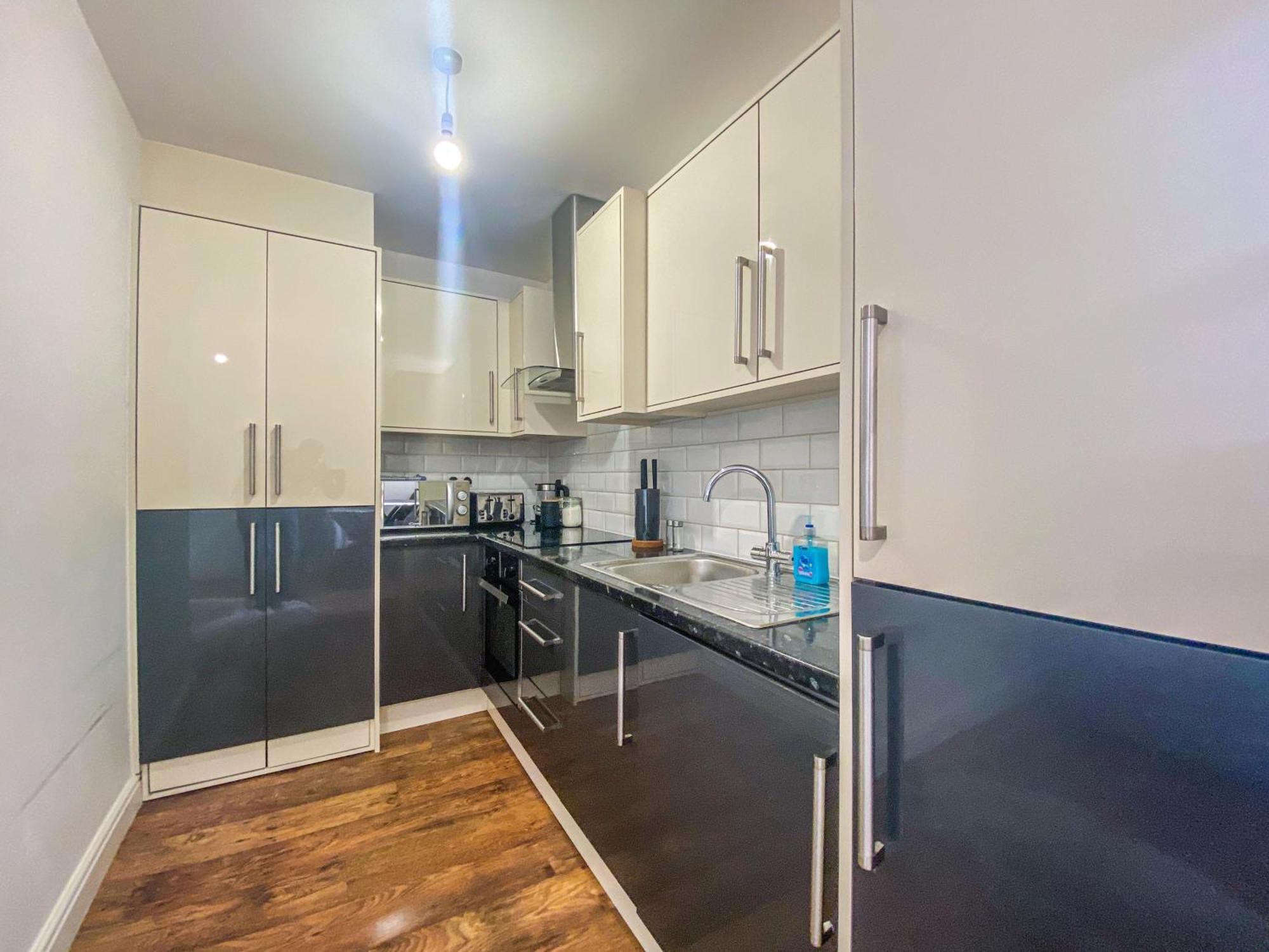 City Apartments By Elegance Living Peterborough Esterno foto