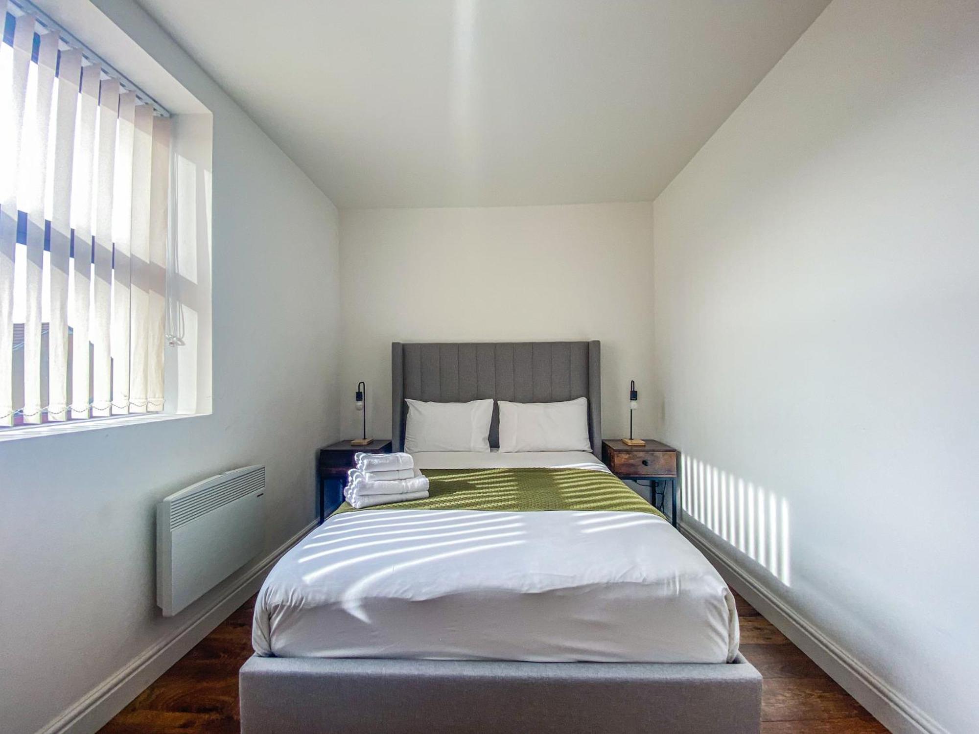City Apartments By Elegance Living Peterborough Esterno foto