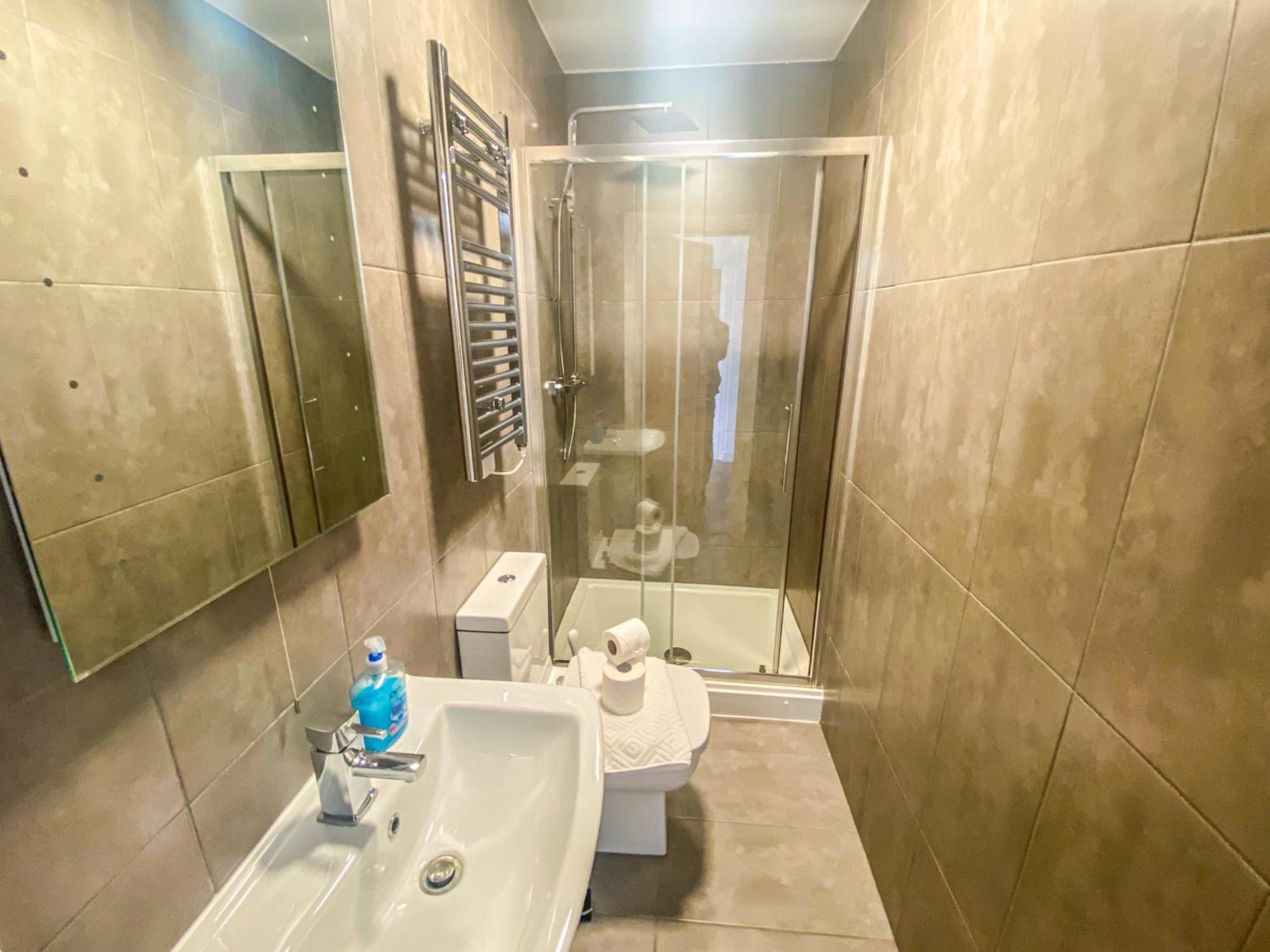City Apartments By Elegance Living Peterborough Esterno foto